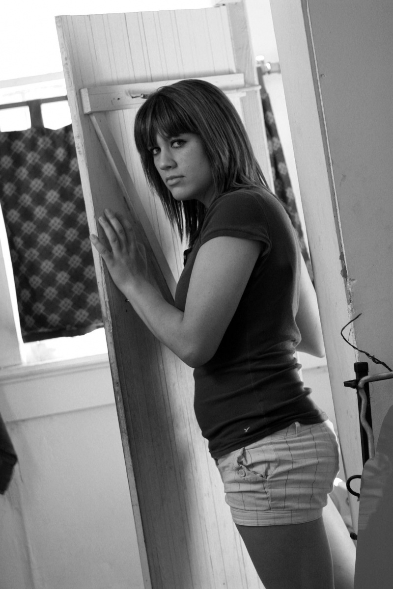 Female model photo shoot of -Kacee- in Gadsedn