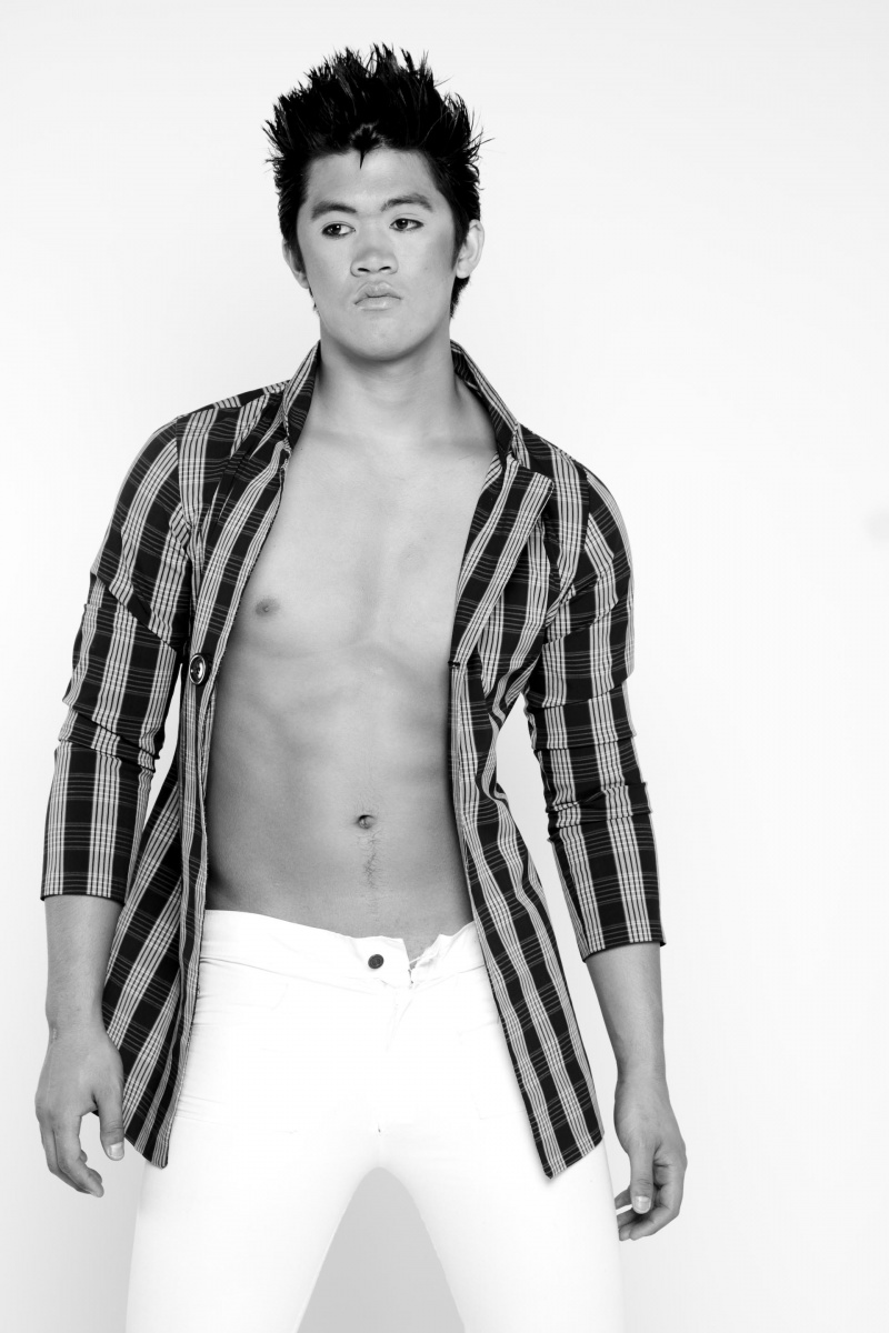 Male model photo shoot of Andrew Pham