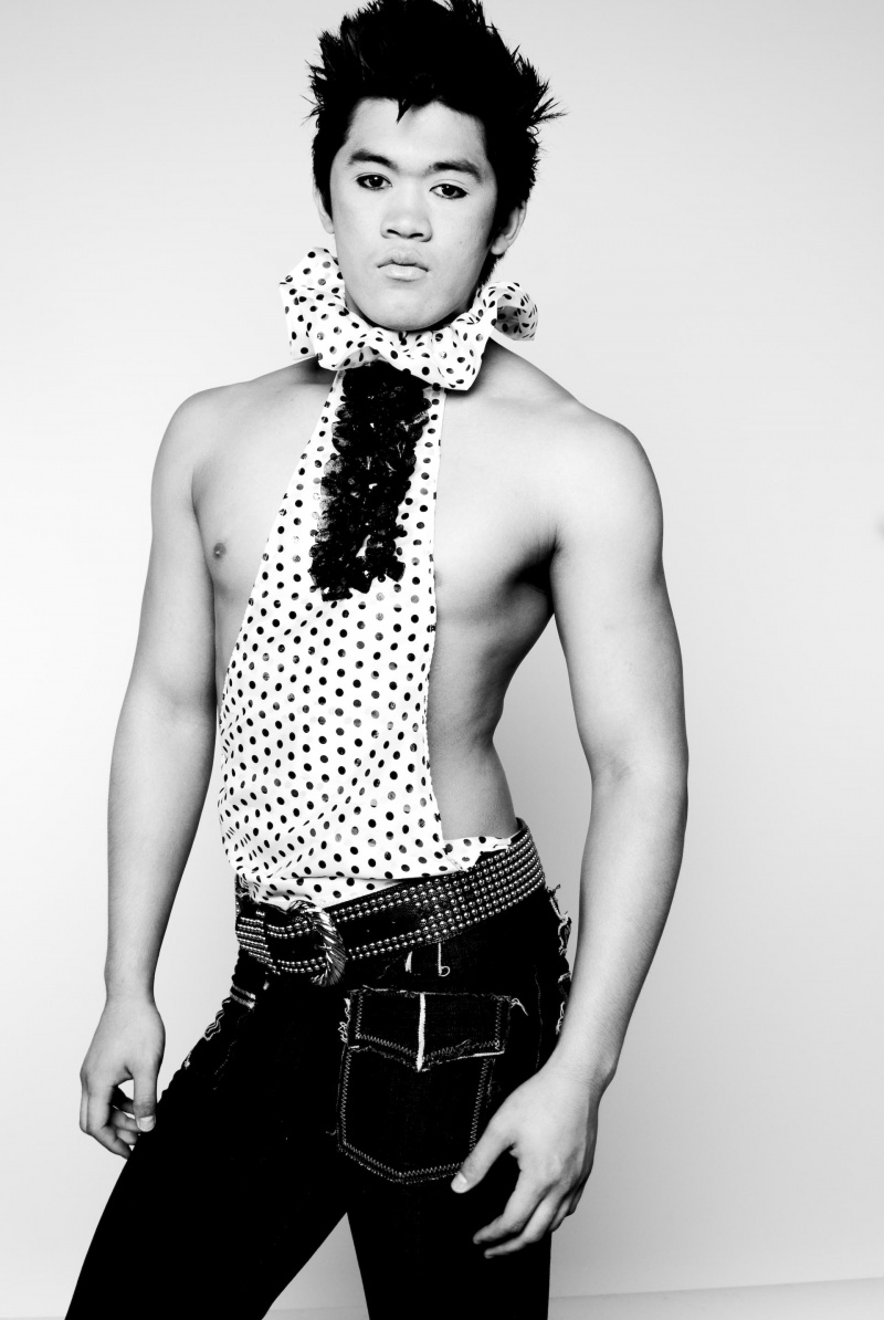 Male model photo shoot of Andrew Pham