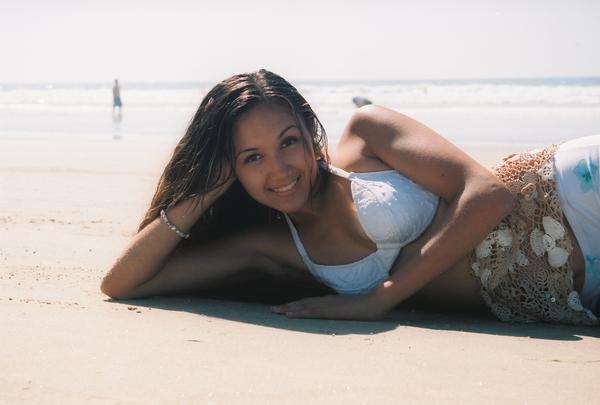 Female model photo shoot of Angelina Fuentes