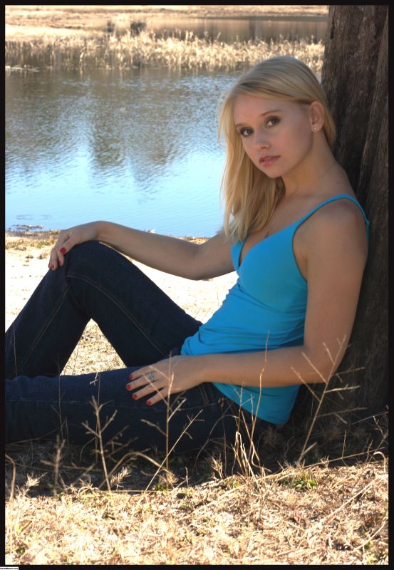 Female model photo shoot of Lauren Wild in Cascade Lake