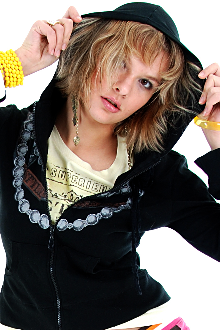 Female model photo shoot of kisa_x in Aalst