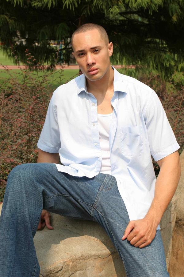 Male model photo shoot of Mark Dyme