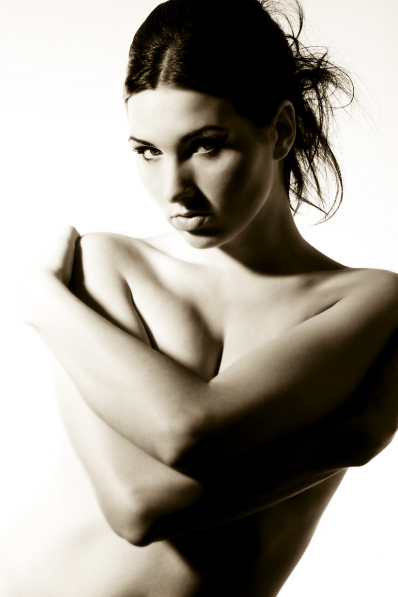 Female model photo shoot of Michelle hannigan