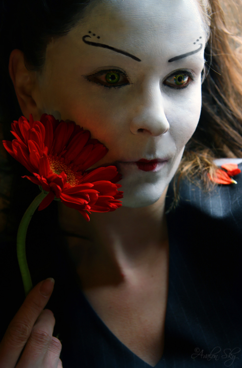 Female model photo shoot of JulieAnne by Avalon Sky Photography, makeup by Mark Schmudde