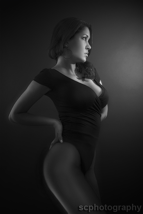 Female model photo shoot of Lisselle Alfaro by SCPHOTOWORX