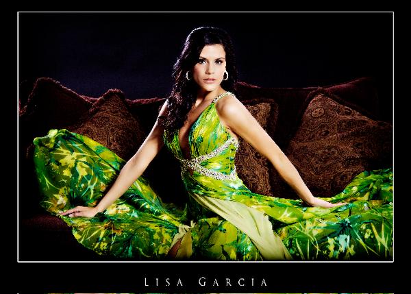 Female model photo shoot of Lisa Garcia