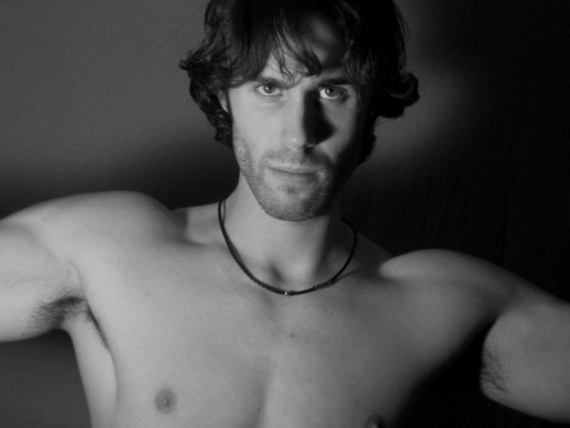 Male model photo shoot of JAY SPERANZA