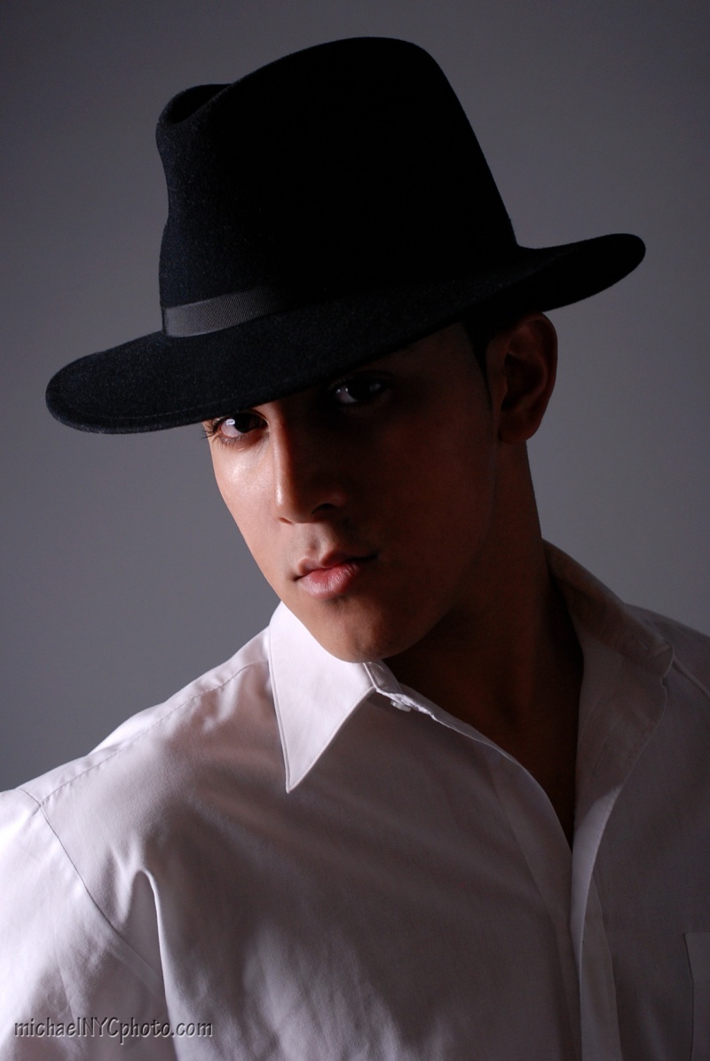 Male model photo shoot of R Marselis by Michael Huitt