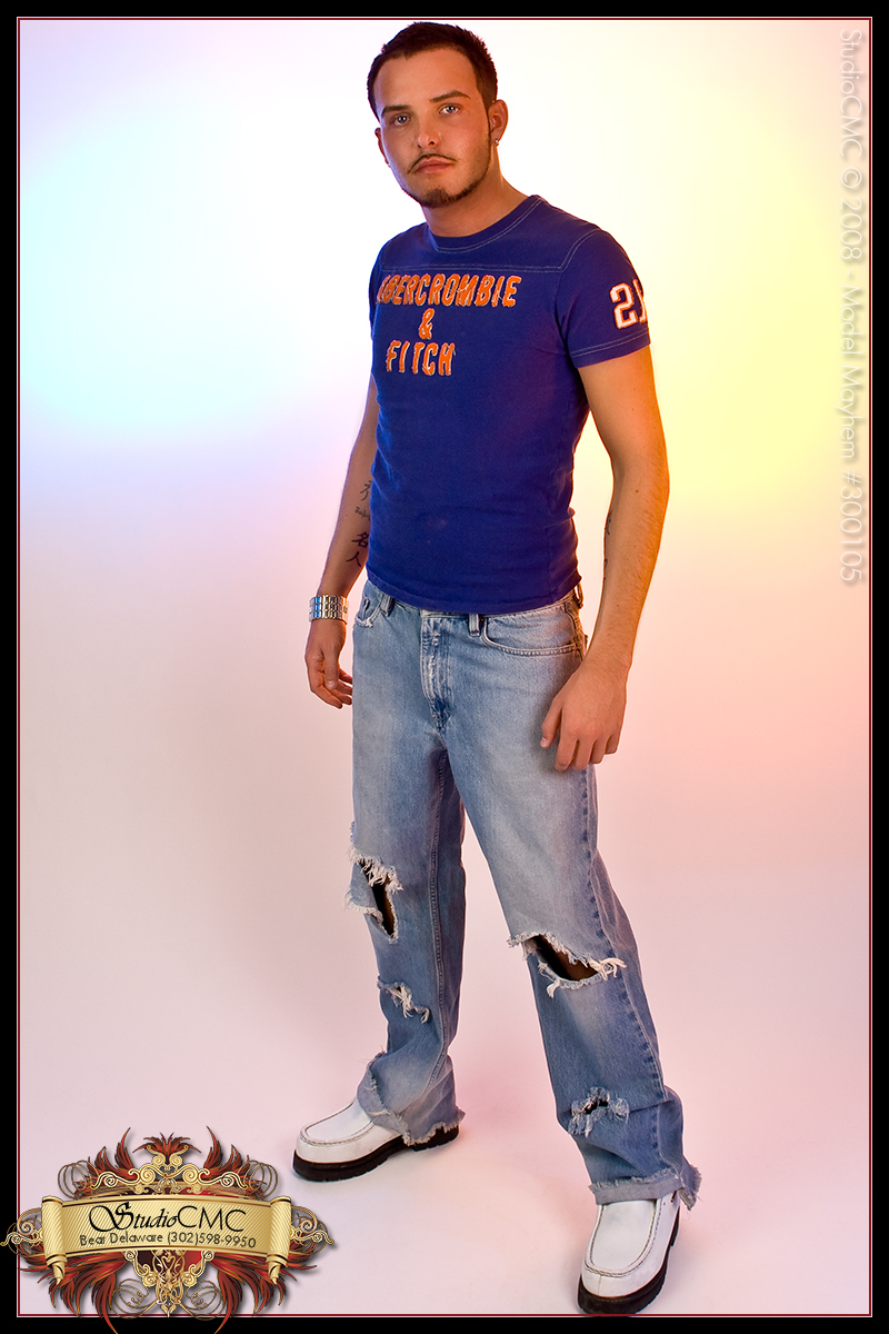 Male model photo shoot of Dacari Esco