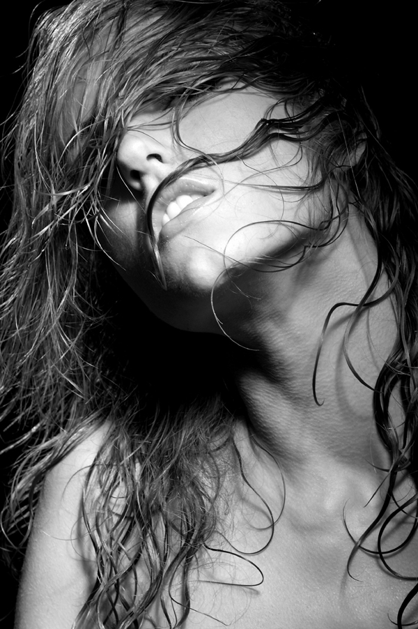 Female model photo shoot of Alison Koellisch