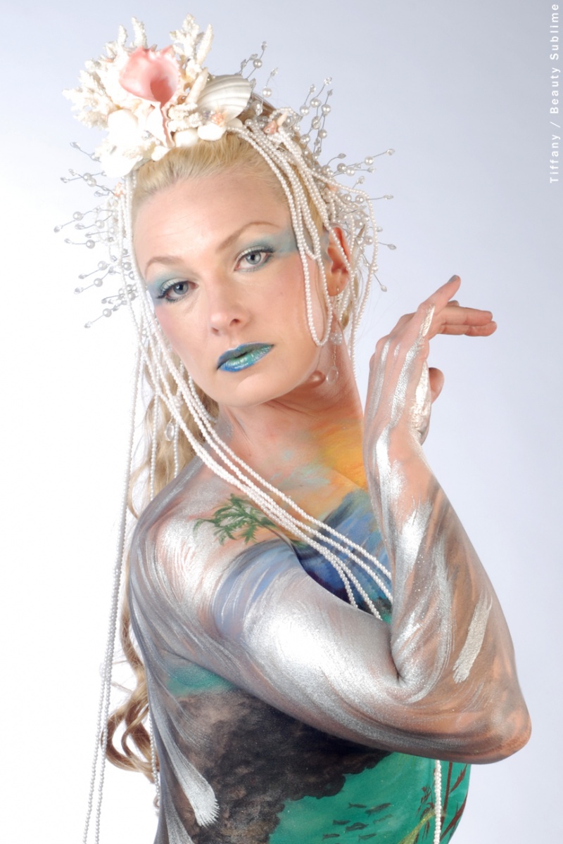 Female model photo shoot of MARQUI ARTISTRY II and Jessica Sheriff by Tiffany Photography, hair styled by fiberglass dress