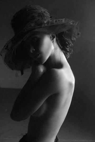 Female model photo shoot of Adriana Zapata in mia.