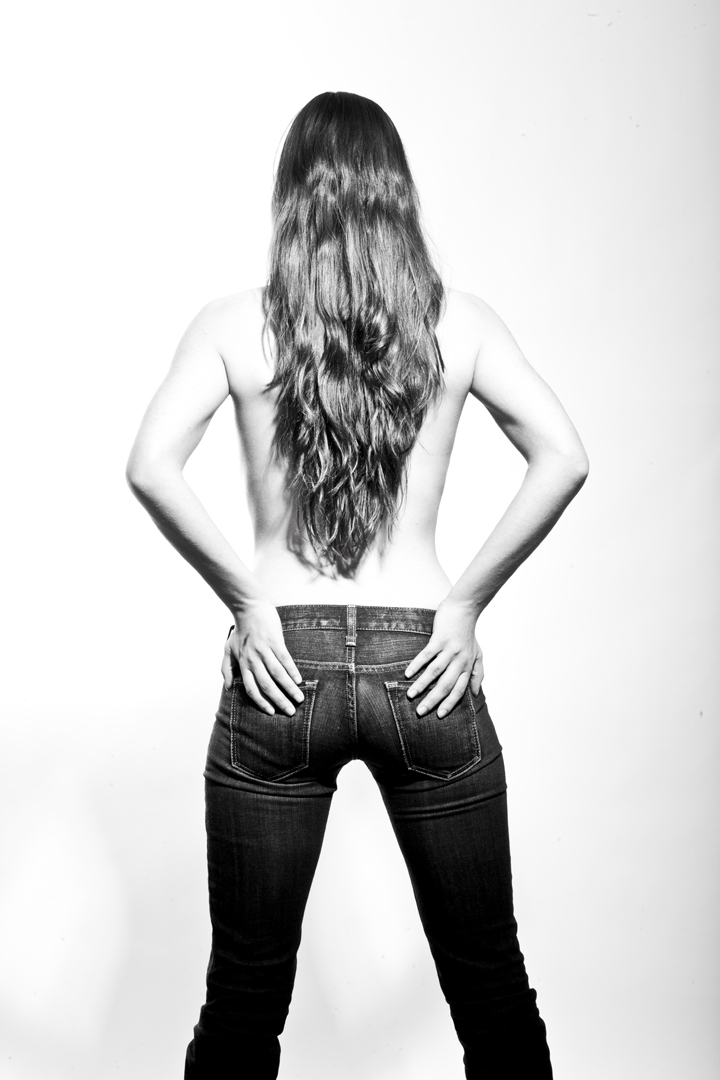 Female model photo shoot of Lisa Musumeci