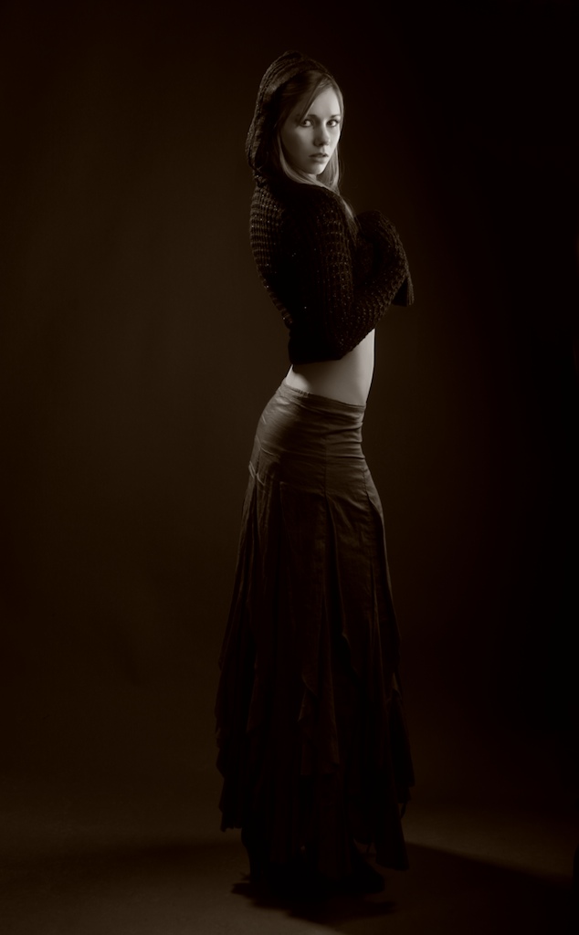 Female model photo shoot of Danielle Aurora by robert christopher