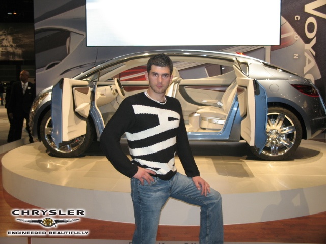 Male model photo shoot of Olexys in autoshow