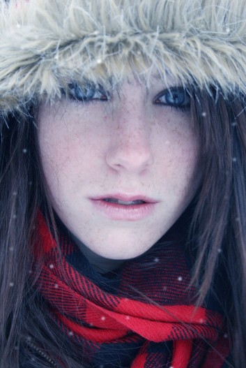 Female model photo shoot of Melissa Doucette