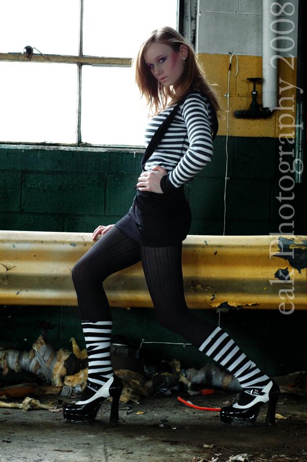 Female model photo shoot of Mugsy007