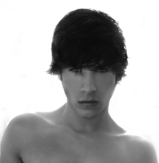 Male model photo shoot of Matthew Paull
