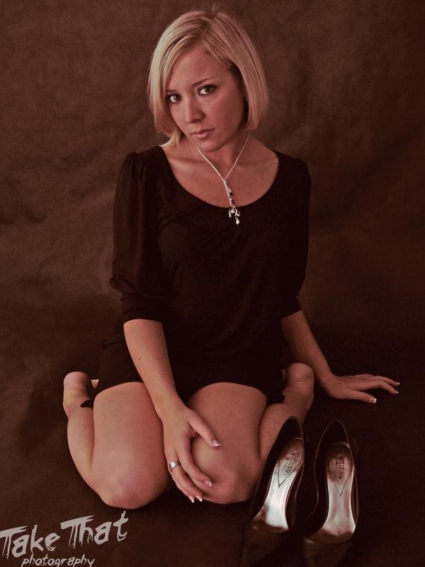 Female model photo shoot of Lindsey-Erinn in Irvington, AL