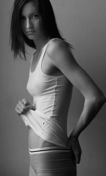 Female model photo shoot of Shannon L by Scott Walker