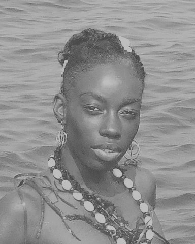 Female model photo shoot of Noir-jean in St-Louis lake