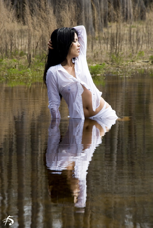 Female model photo shoot of Guapa by Glenn Cope in Cascade Lake