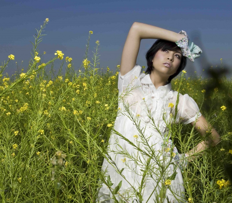 Female model photo shoot of Arezoo T Namazi and Lyndzi Trang by David Nguyen Studio