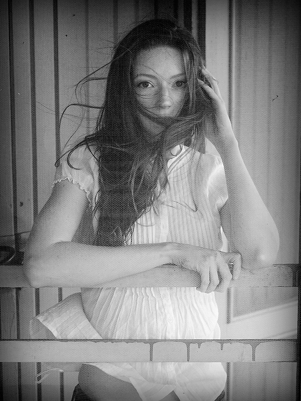 Female model photo shoot of Elizabeth Vine by Photography by Mark
