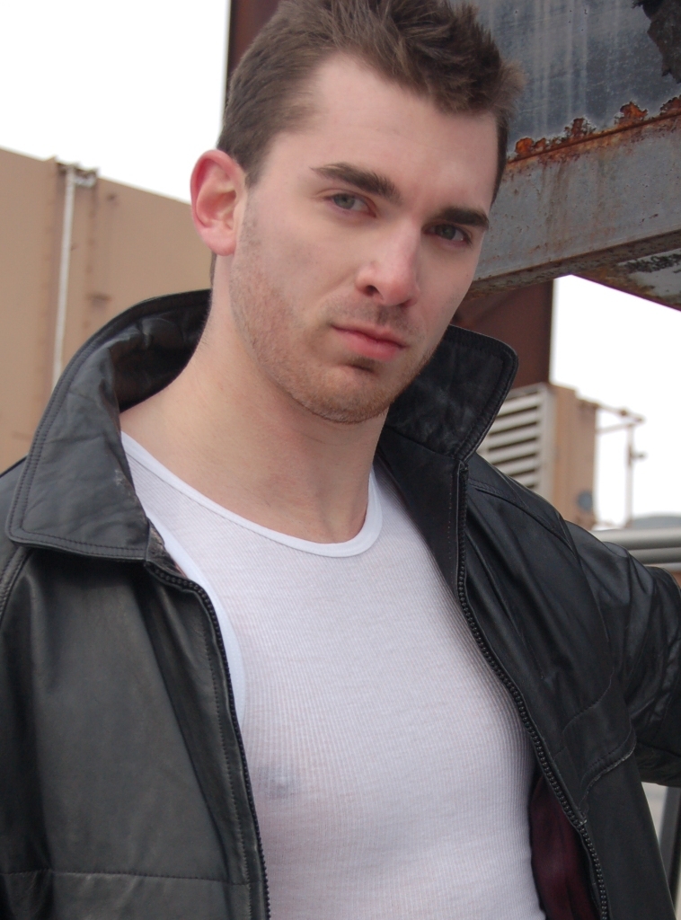 Male model photo shoot of Xavier Bronx by TFMFotos