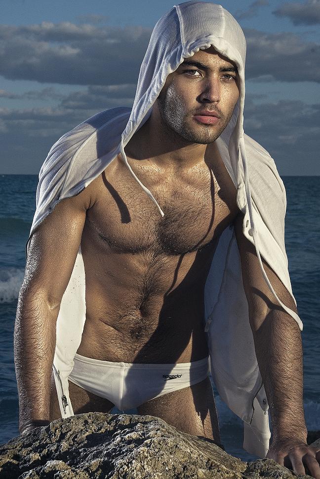 Male model photo shoot of Myron Hensel in Miami Beach