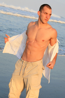 Male model photo shoot of Steven Vulin