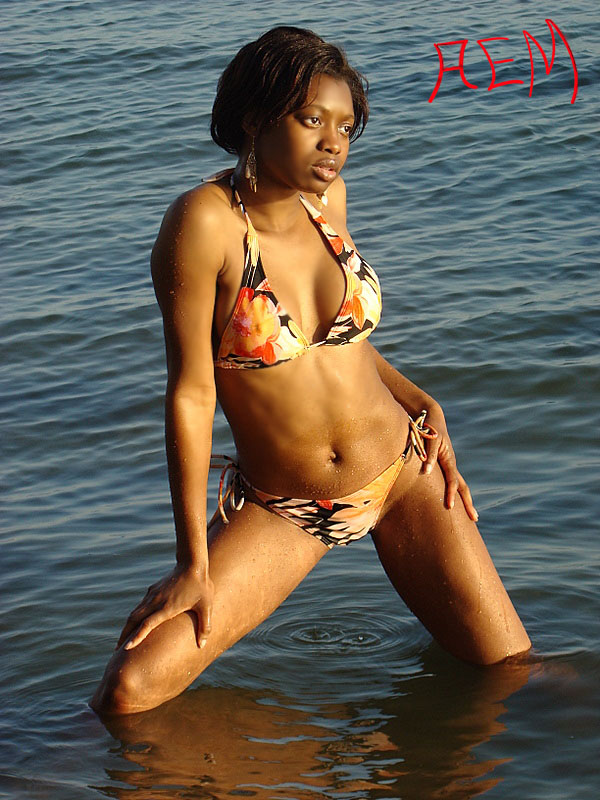 Female model photo shoot of Nataliya83 in beach in hampton