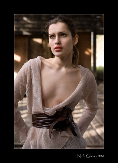 Female model photo shoot of Julia Floria