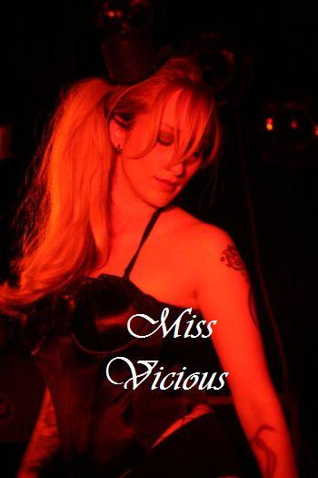 Female model photo shoot of Miss Vicious892 in Detroit, Michigan