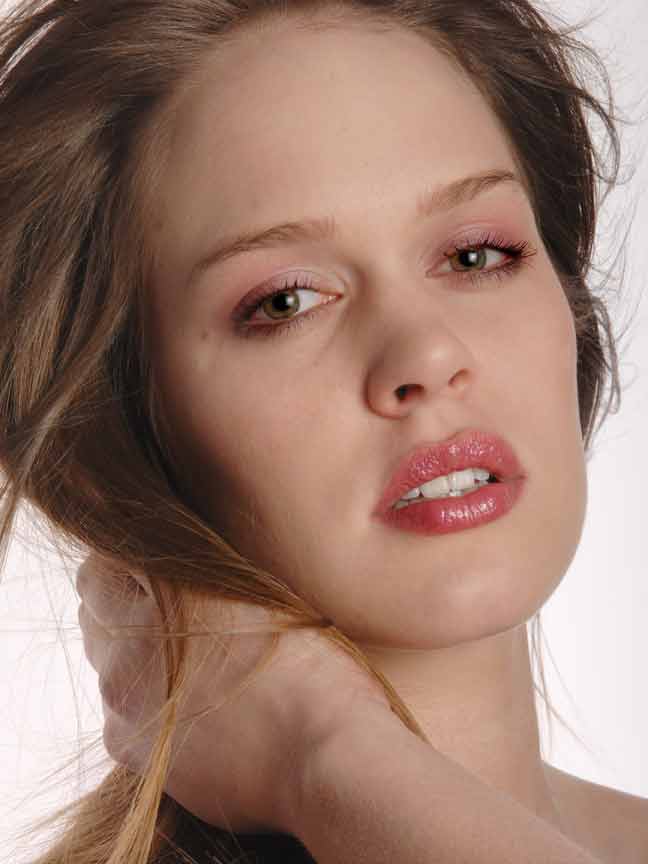 Female model photo shoot of Lara Photographie and Sarah MacDonald in studio, makeup by beau monde