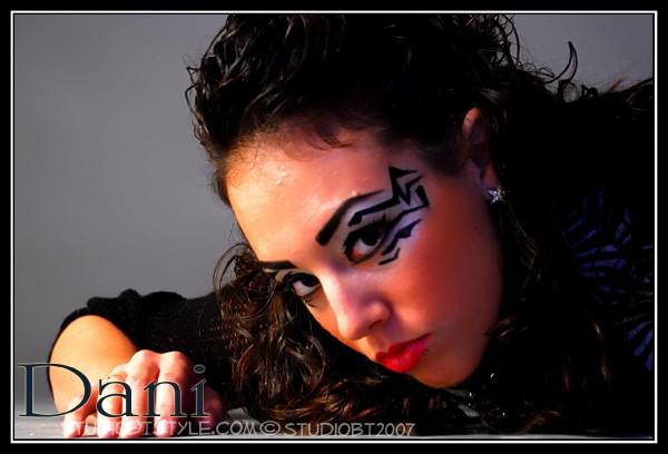 Female model photo shoot of Makeup by DanielleLZ