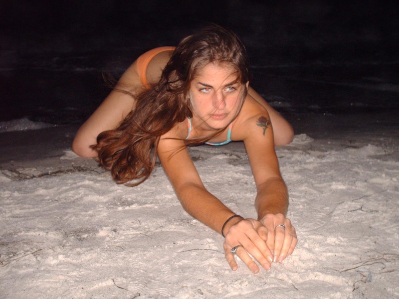 Female model photo shoot of Skinny Minnie in Clearwater, FL