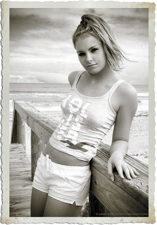 Female model photo shoot of Aubrey Lee in Indialantic, Florida
