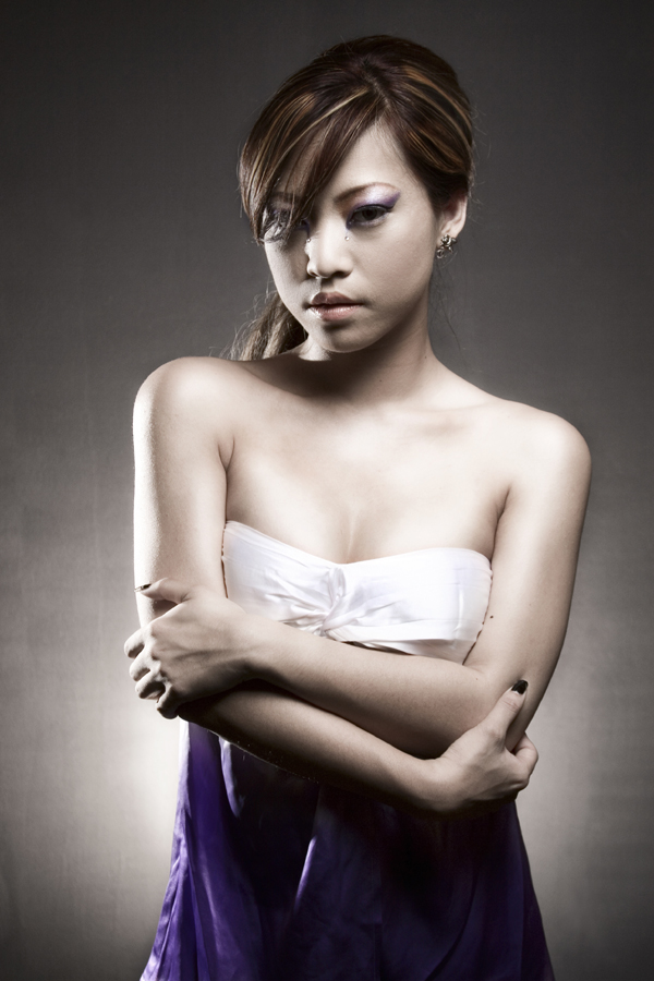 Female model photo shoot of Deborah Lin