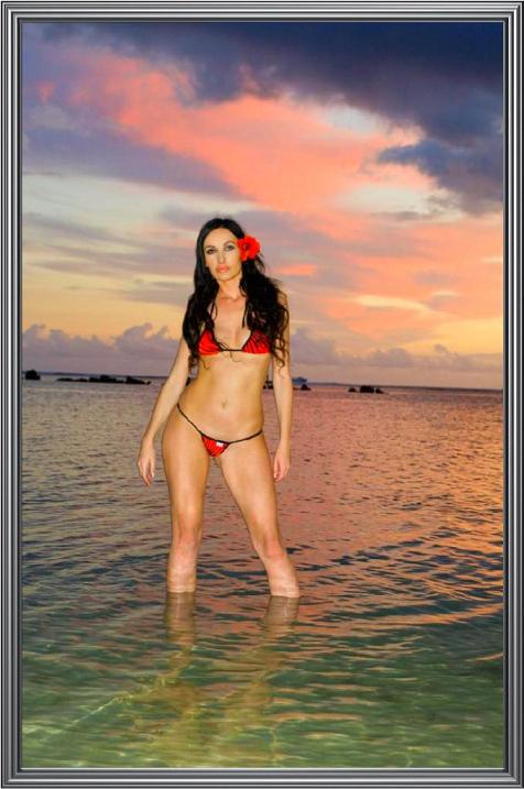 Female model photo shoot of Agnesa Sky by Panic Attack in Waikiki-Hawaii