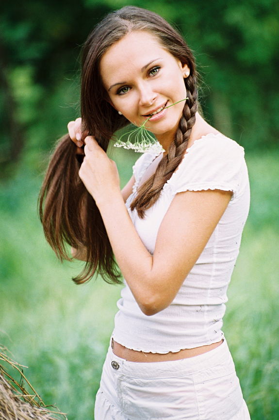 Female model photo shoot of Tetyana Akinshyna in lugansl les