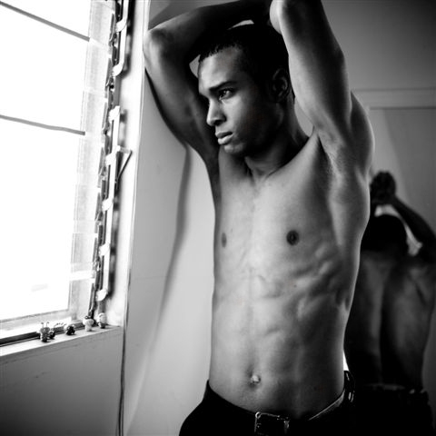 Male model photo shoot of Derick B