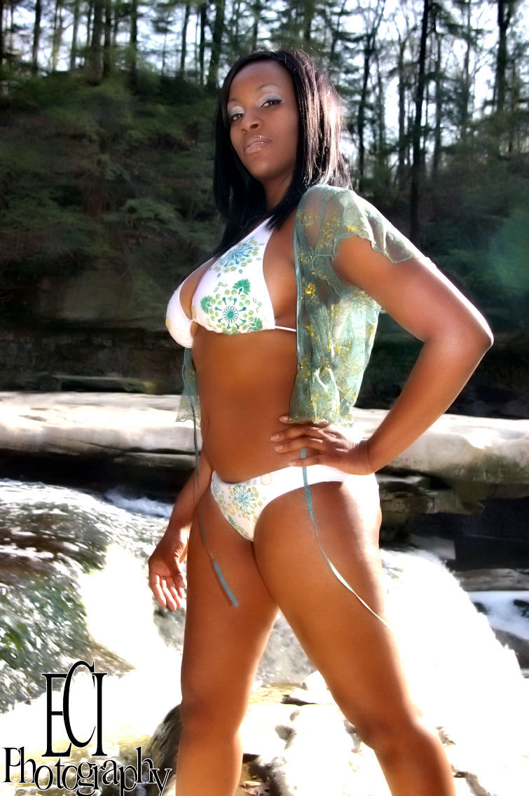 Female model photo shoot of Ms Janiece by Eccentric Image 