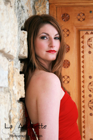 Female model photo shoot of Lisa Hallam
