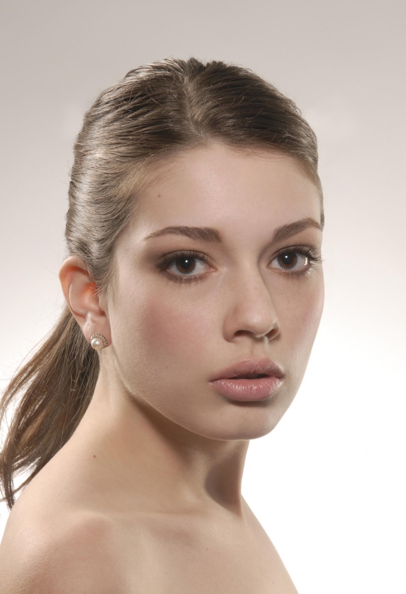 Female model photo shoot of Arezoo T Namazi by Mark Sacro