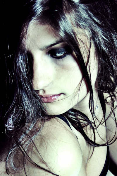 Female model photo shoot of Serra Caroline by Sydney Fox Photography