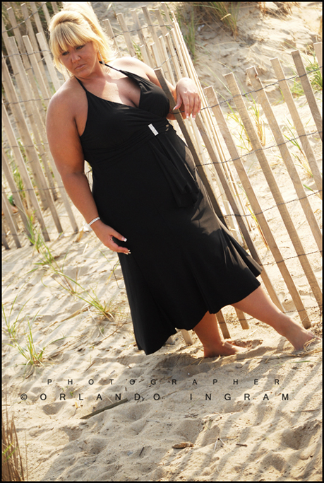 Female model photo shoot of Plus Model Ali Lynn by Orlando Ingram in Virginia Beach, VA