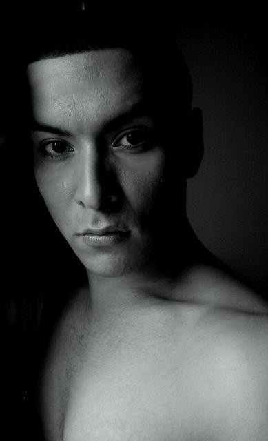 Male model photo shoot of Jonah Irving