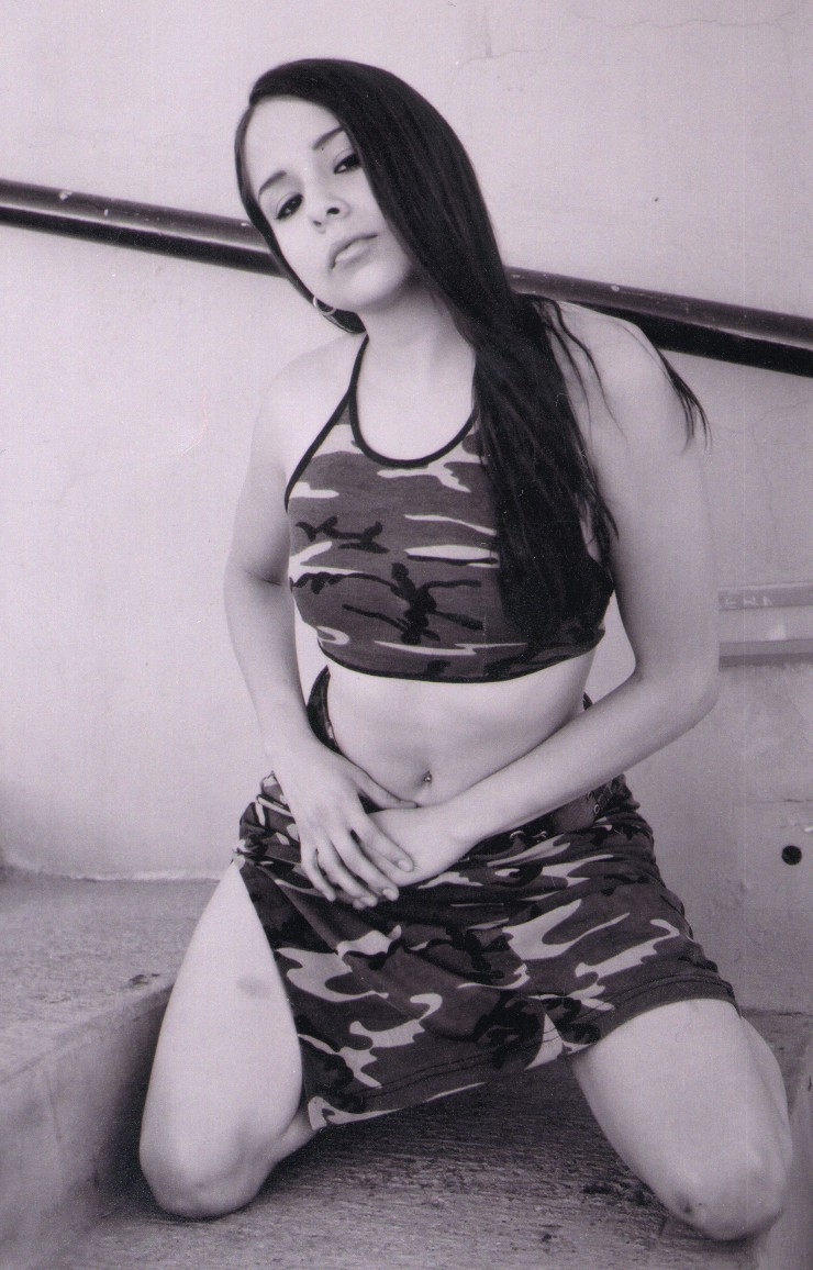 Female model photo shoot of Azul Farrera in Chihuahua